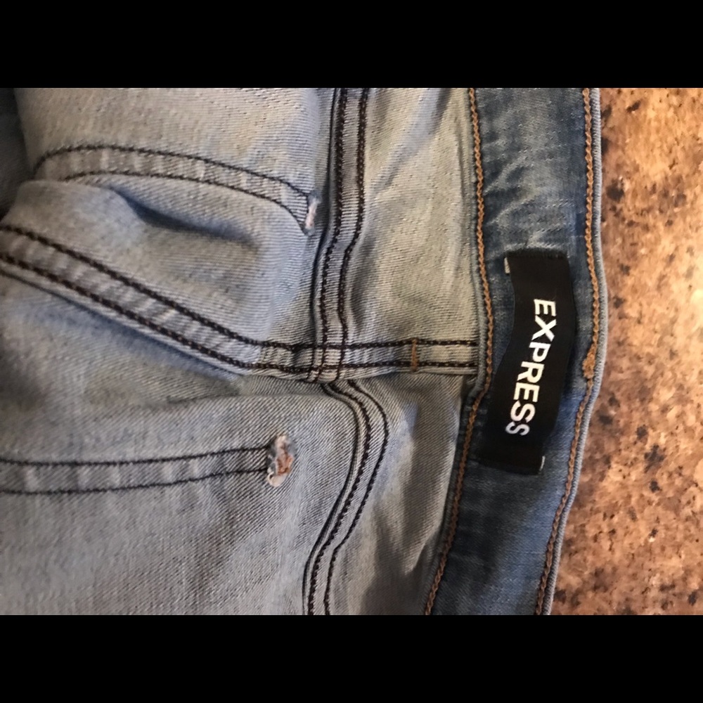 Express Jeans - Picture 3 of 5